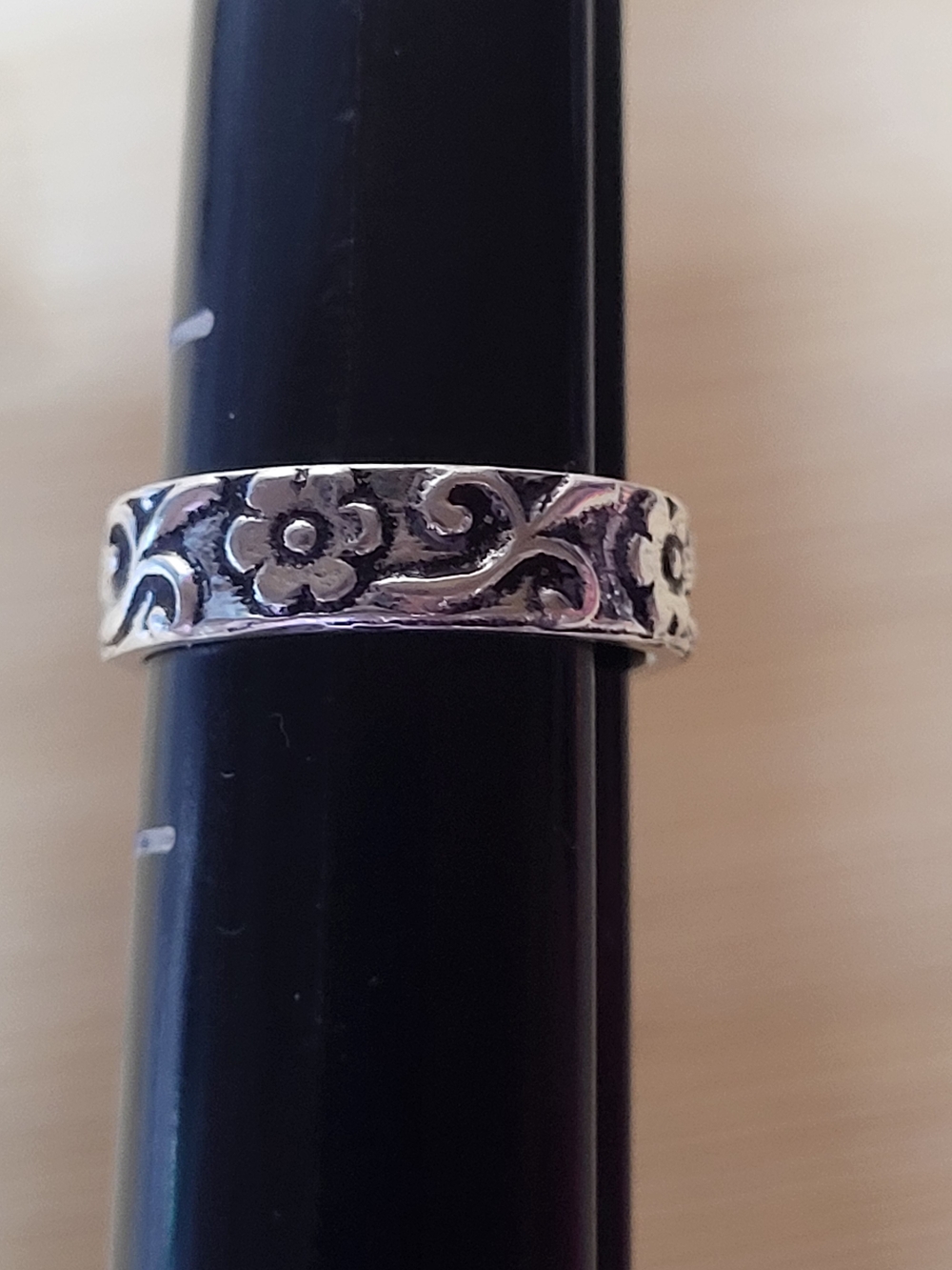 925 Sterling Silver Floral Band Ring Sz3.5